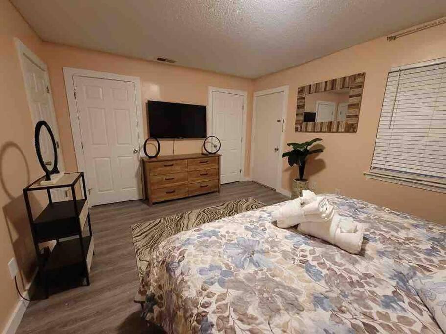 Elegant 2-Bedroom Pet-Friendly Villa W 2 Parking Spaces Hilton Head Island Eksteriør bilde