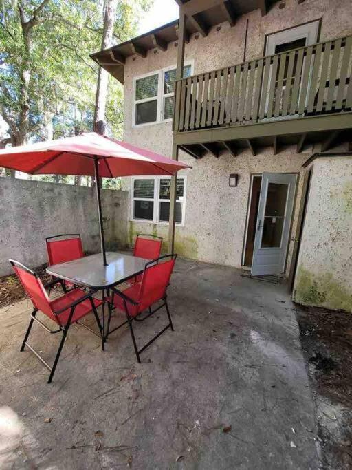 Elegant 2-Bedroom Pet-Friendly Villa W 2 Parking Spaces Hilton Head Island Eksteriør bilde