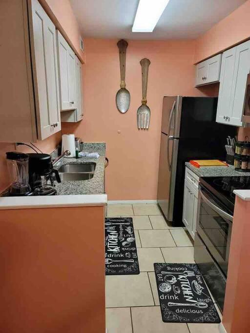Elegant 2-Bedroom Pet-Friendly Villa W 2 Parking Spaces Hilton Head Island Eksteriør bilde